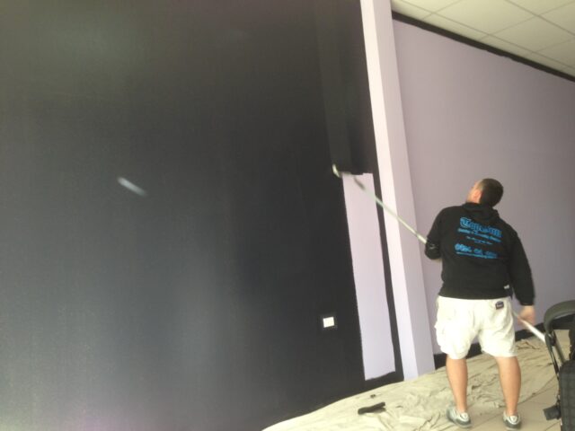 dark-wall-finish
